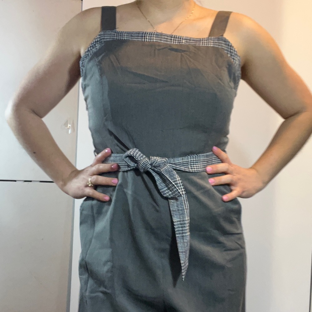 Kem & Thread Jumpsuit Size L Gray View 2